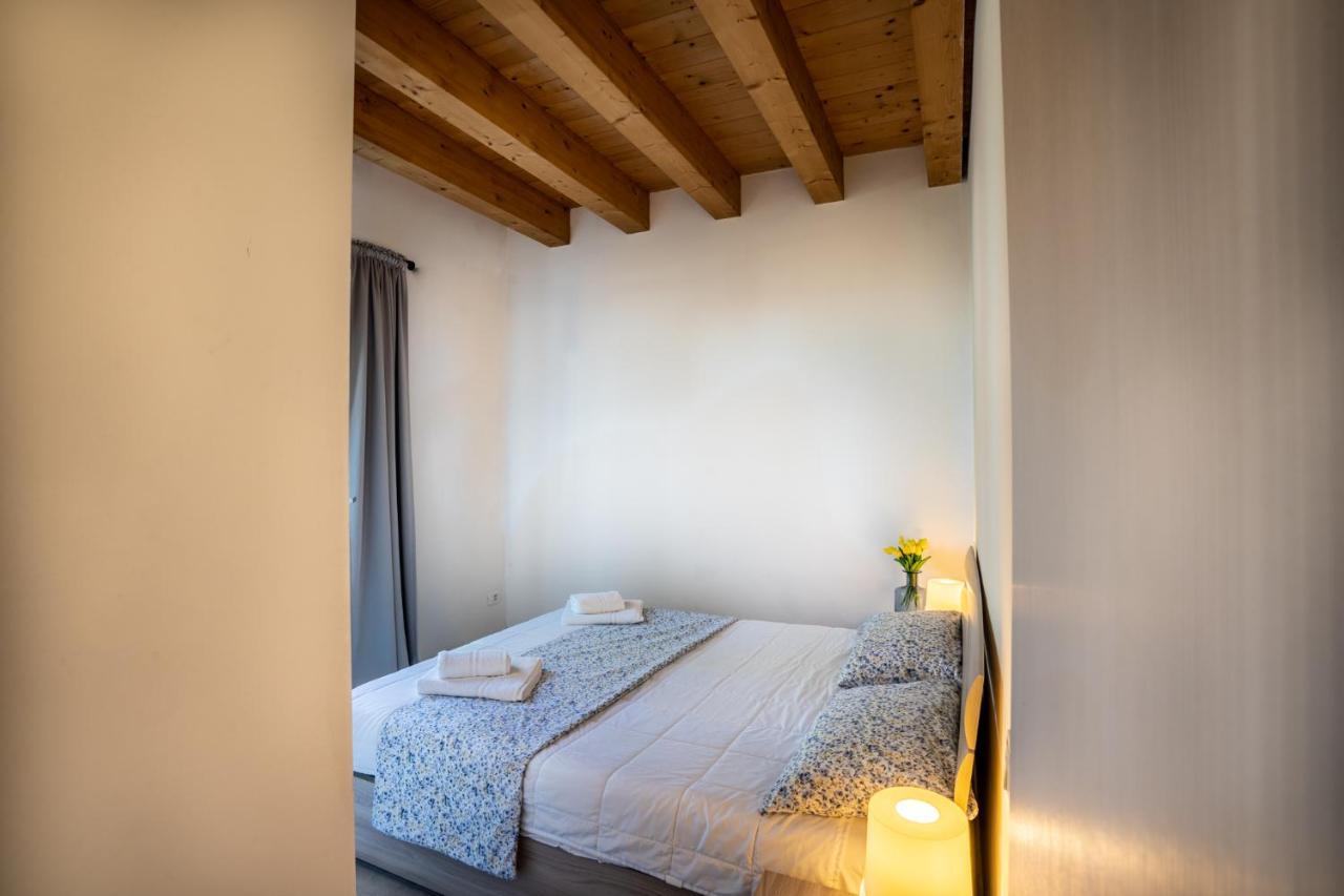 Casa Tina Holiday Home Diano dʼAlba Zewnętrze zdjęcie